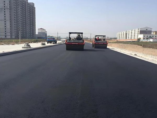 南湖复合式沥青路面